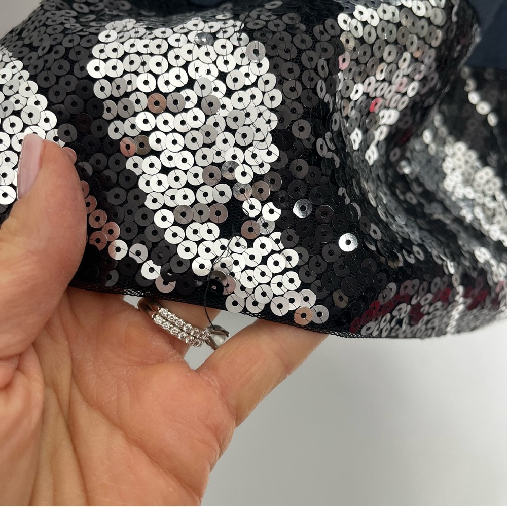 11) Express Black & Silver Sleeveless Sequin Scoopneck Dress Size Small - Picture 9 of 12